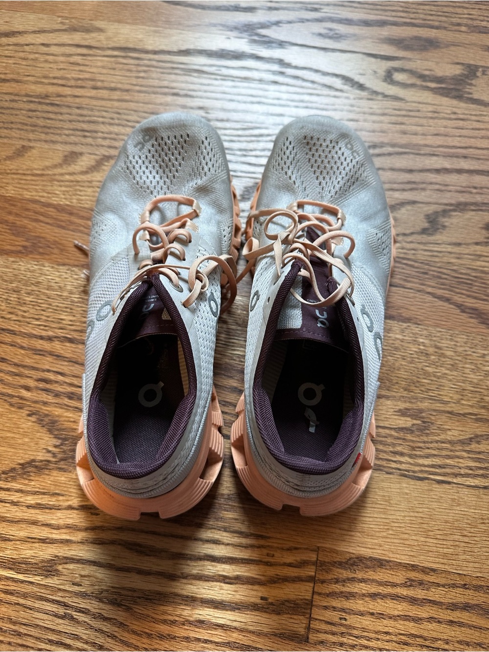 On Running Women’s Lightweight Running Shoes in Beige with Pink Accents
